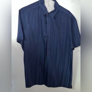 Axcess Mens button down shirt size medium